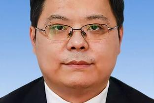 斯基拉：拜仁正和热那亚深入谈判签约德拉古辛，球员更想去拜仁